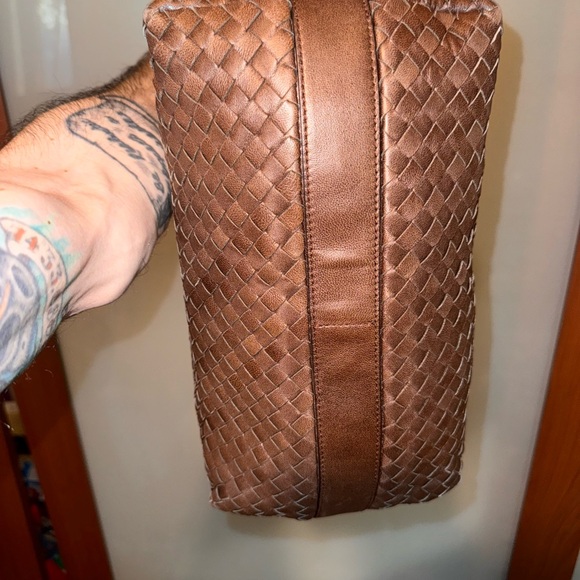 Brown Leather Woven Shoulder Bag - Picture 5 of 11